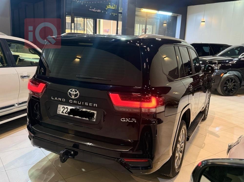 تويوتا لاندكروزر